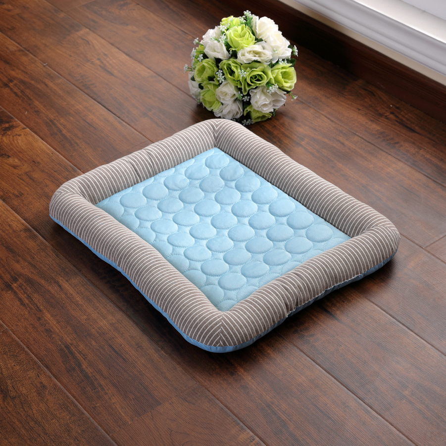 Pet Cooling Pad Bed For Dogs Cats Puppy Kitten Cool Mat Pet Blanket Ice Silk Material Soft For Summer Sleeping  Blue Breathable - Image 7